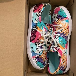 Keds Kickstart Seasonal Floral Girls Size 2 Memory Foam WORN ONCE